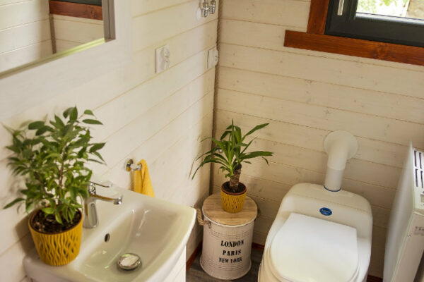 EMILIE_3-16 EMILIE_3-16